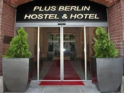 Und 3* Berlim
