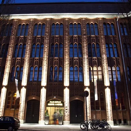 Und Hotel